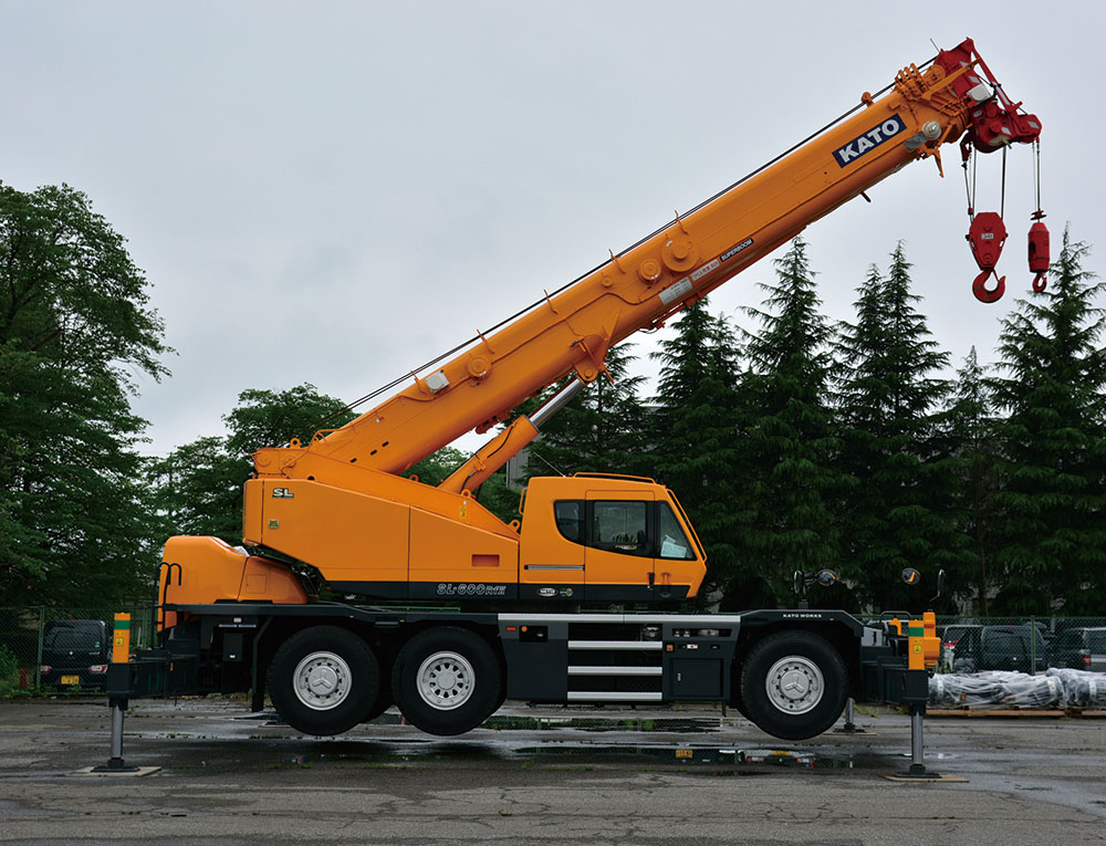 はたらくクルマ図鑑「加藤製作所のクレーン車」のヒミツ2 | 中古車なら【グーネット】