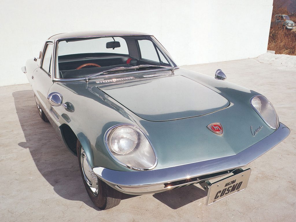 1964年開発のコスモスポーツ（試作車）