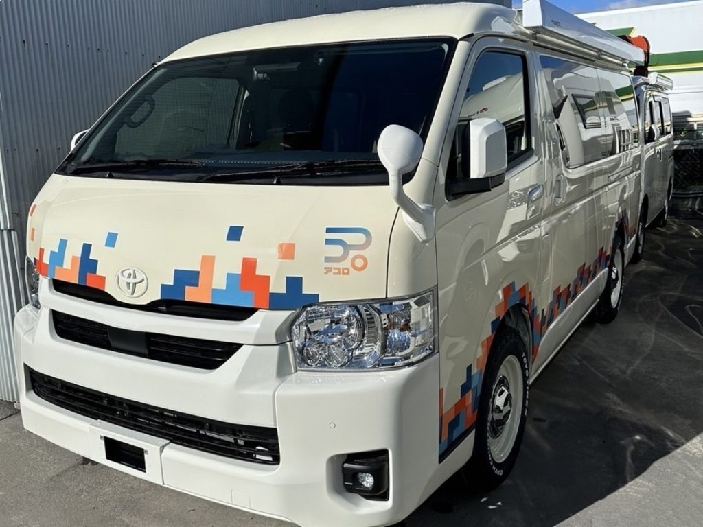 キャンピングカーランド 京都精華大学 レクビィ キャンピングカー アコロ 画像1