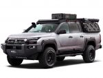 三菱 新型「トライトン」がワイルドに変身！冒険誘うカスタムモデル 東京オートサロン2024