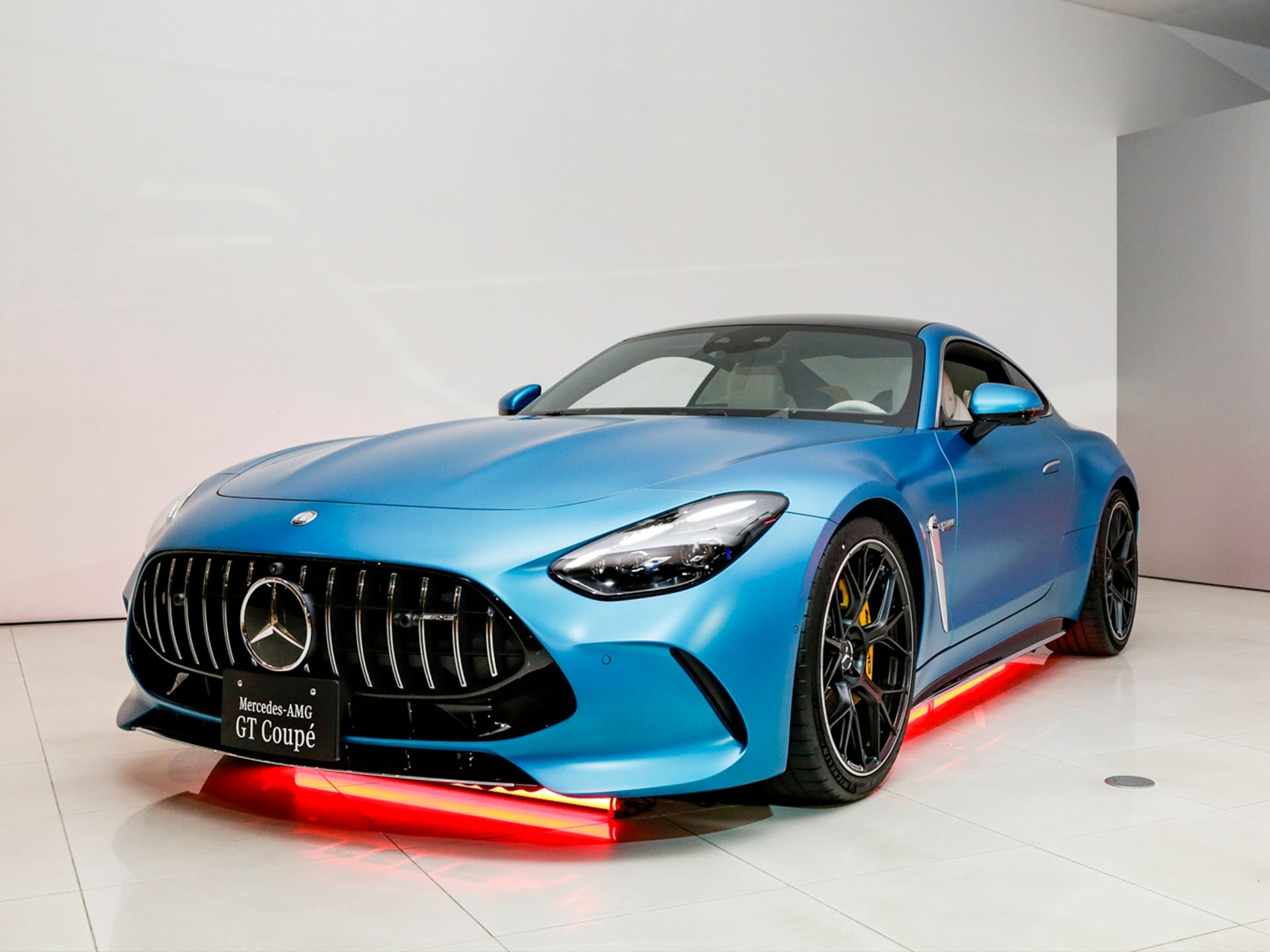 AMG GTクーペは、すべてが超一流の高性能ラグジュアリースポーツ | 中古車なら【グーネット】