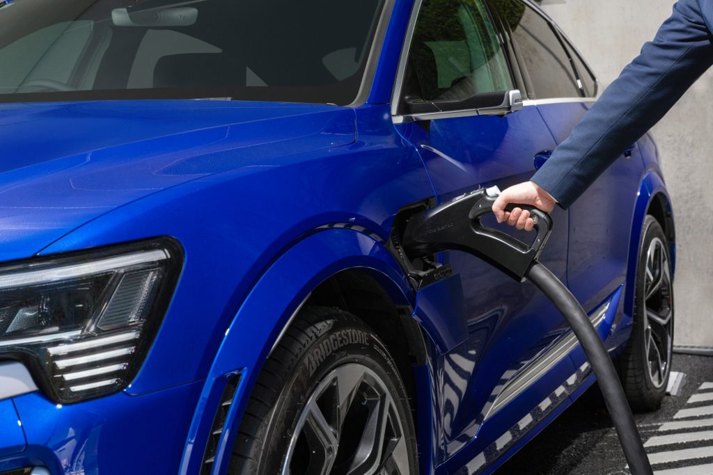 アウディチャージングハブ紀尾井町 画像1