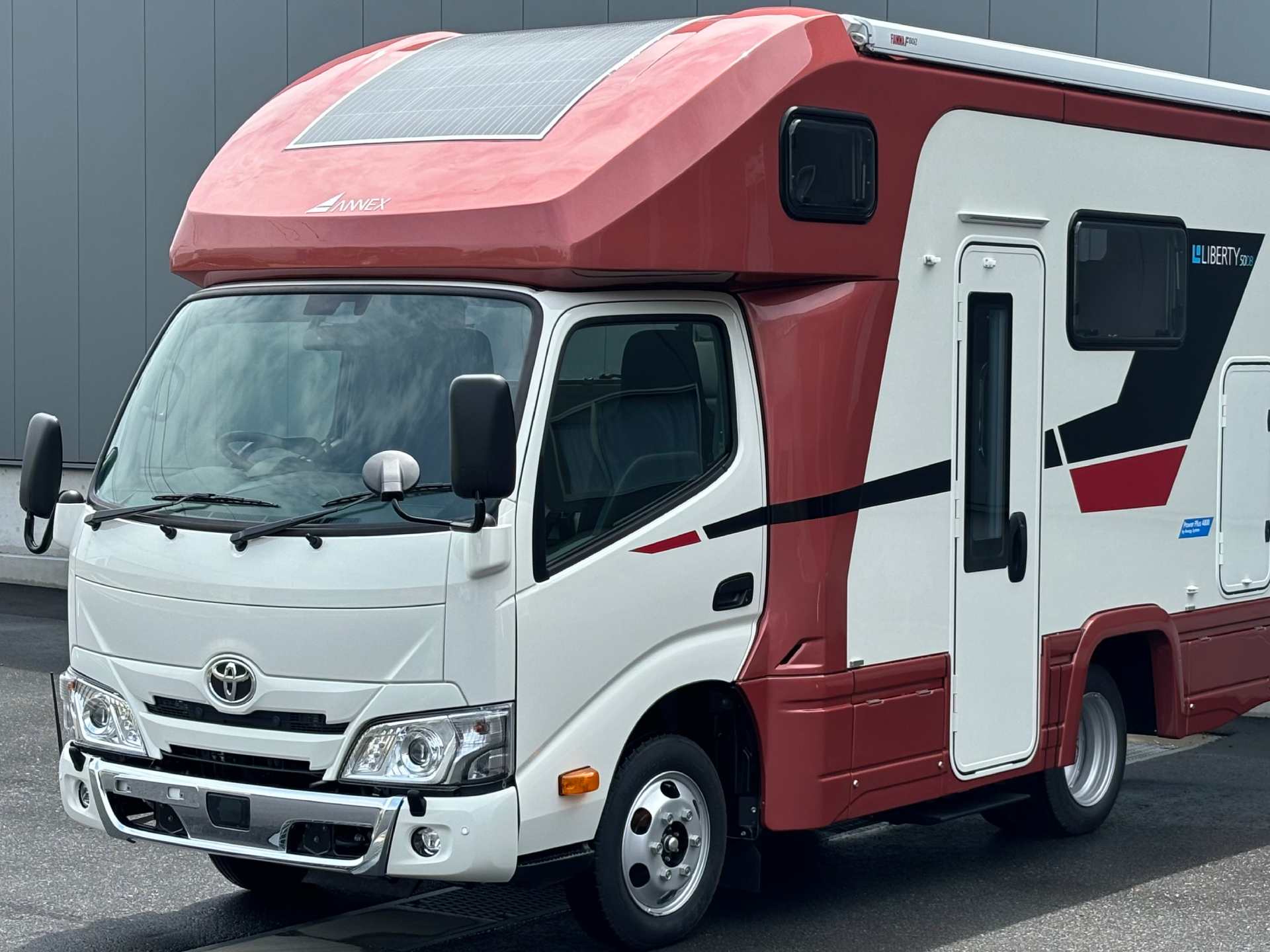 トヨタ カムロード バンテック ジル５２０ ４ＷＤ レカロの中古車｜グーネット中古車