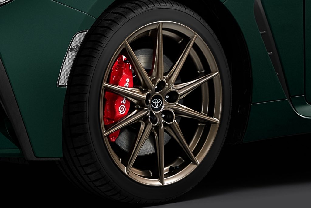 トヨタ GR86 特別仕様車 RZ “Ridge Green Limited” 画像2