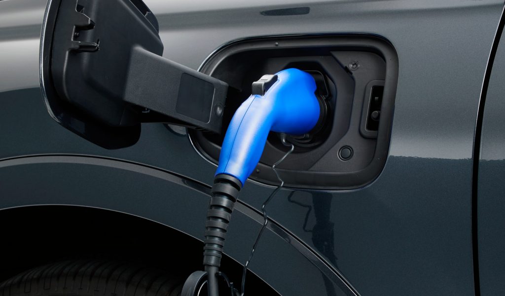 充電ケーブル使用イメージ