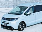 ホンダ 新型「フリード」絶好調！発売1カ月で3万8000台受注 人気のグレード・カラーは？