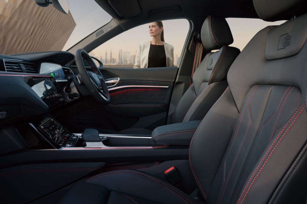 「Audi Q8 e-tron edition S line」「Audi Q8 Sportback e-tron edition S line」発売4