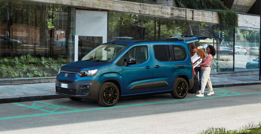 「Doblo Special Edition(ドブロ スペシャル エディション)」