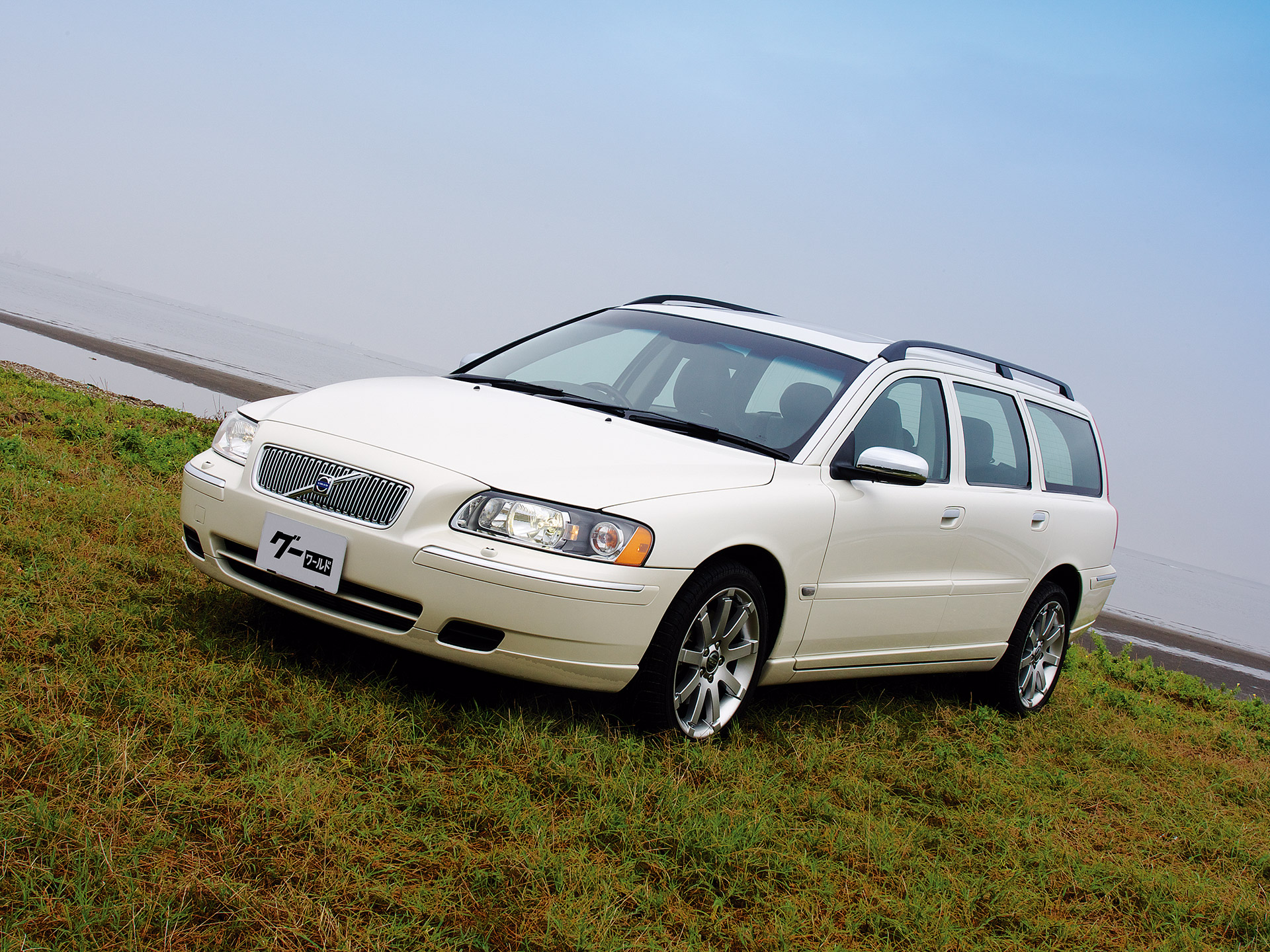 クライスラー（CHRYSLER）の中古車を探すなら【グーネット】