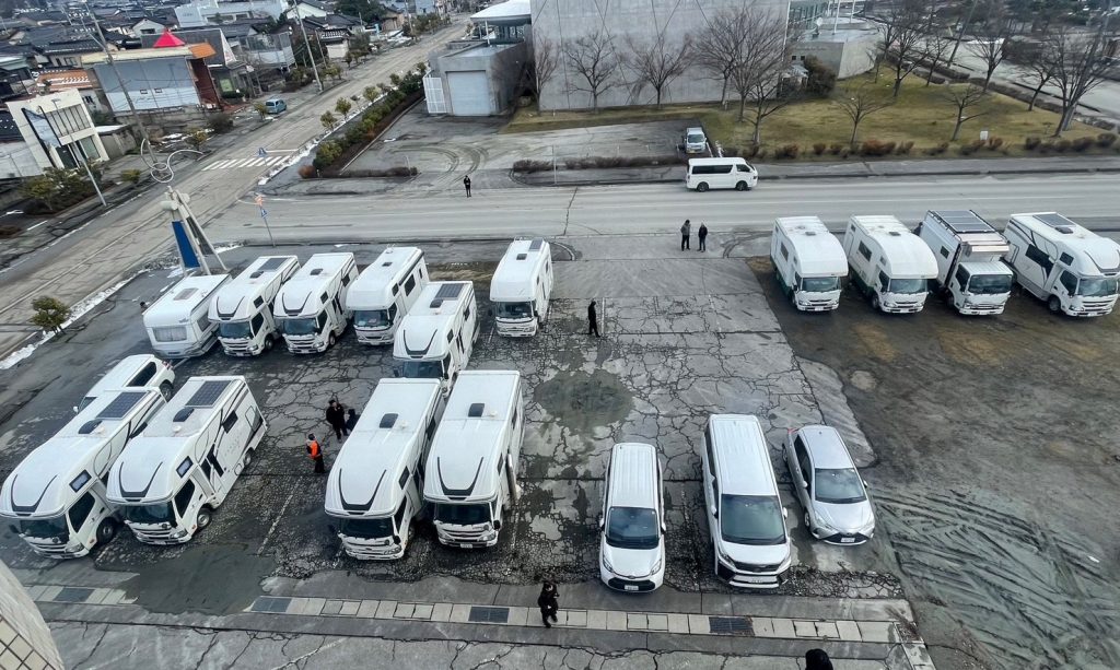 災害時に使用されたキャンピングカー2