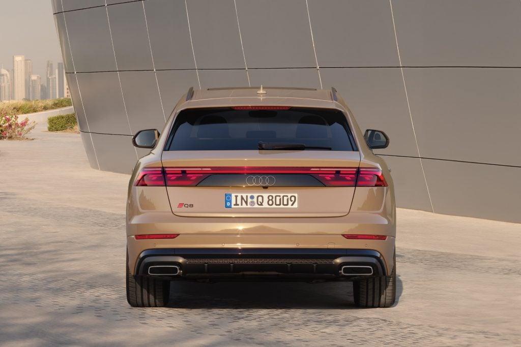 アウディ 新型 Q8/SQ8 画像4
