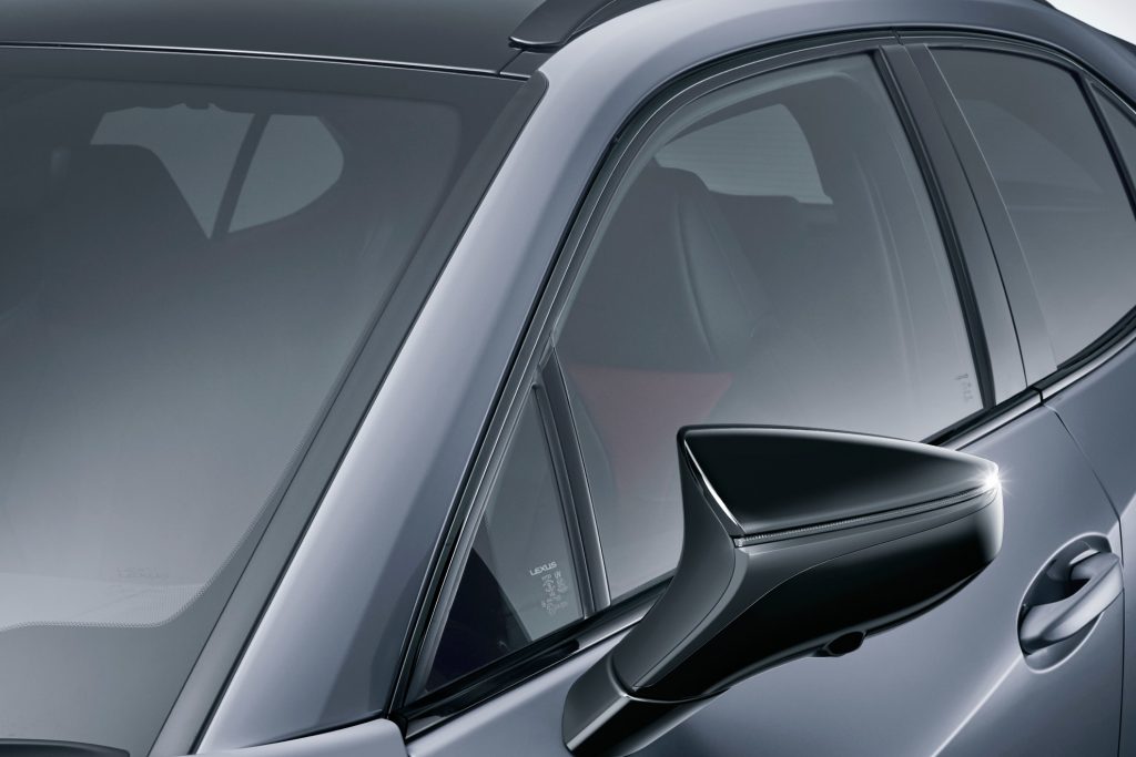 UX300h 特別仕様車“F SPORT Emotional Explorer” 画像2