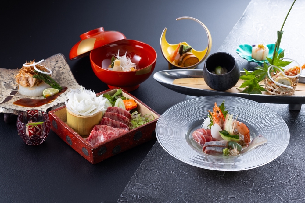 旬の新鮮食材をふんだんに使った会席料理(イメージ)