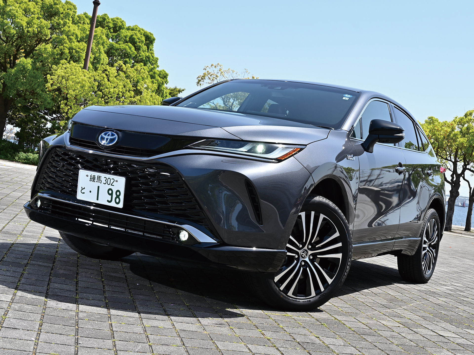 ハリアー（トヨタ）の歴代モデル・グレード別カタログ情報｜中古車なら【グーネット】