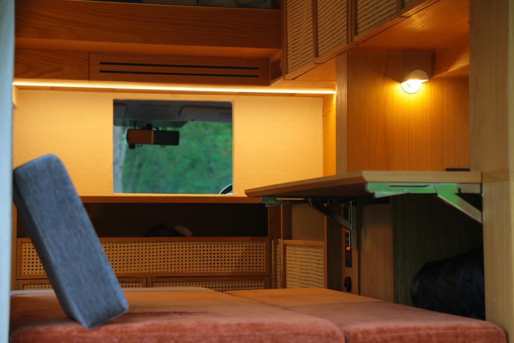 トリプルスリーアーキテクツ van hotel 画像1