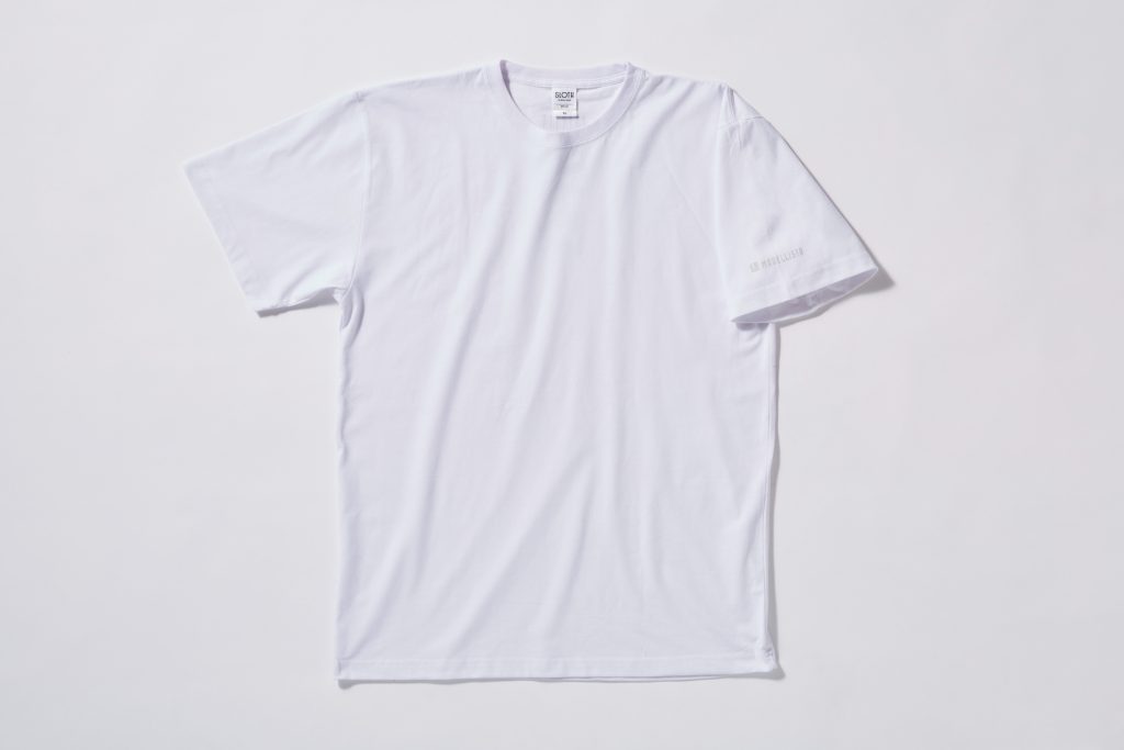 シンプルグラフィックTシャツ（ホワイト）
