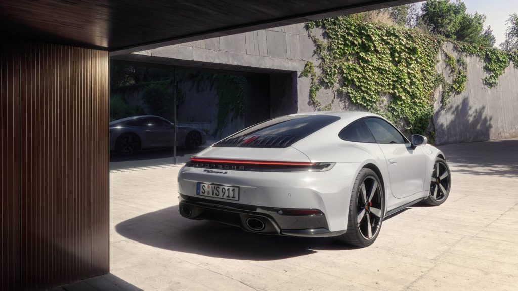 ポルシェ 新型 911カレラS 画像3