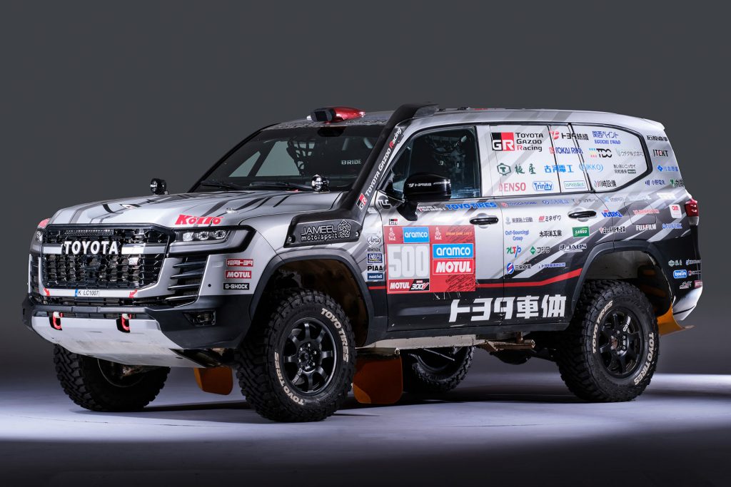 ランドクルーザー300 GR SPORT ダカールラリー2025参戦仕様車