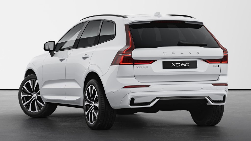 ボルボ XC60 ウルトラ B5 AWD ダークエディション 画像3