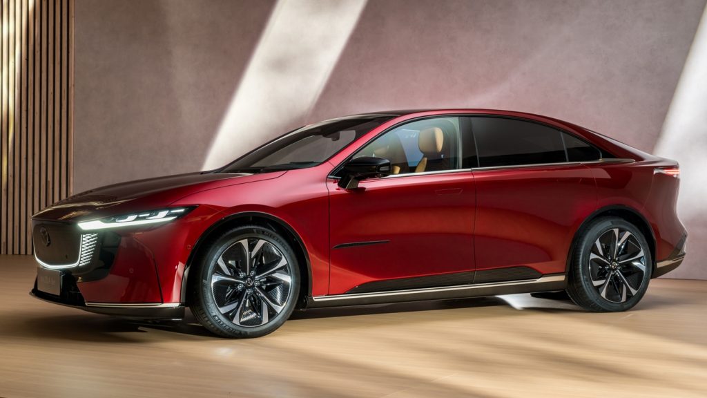 MAZDA6e（欧州仕様）