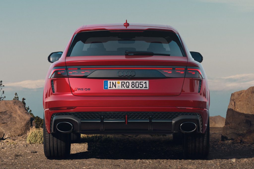 アウディ 新型 RS Q8 パフォーマンス 画像5