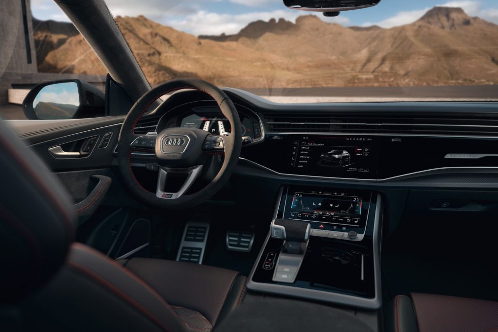 アウディ 新型 RS Q8 パフォーマンス 画像6