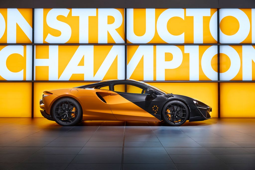 アルトゥーラ MCL38 セレブレーション・エディション 画像3