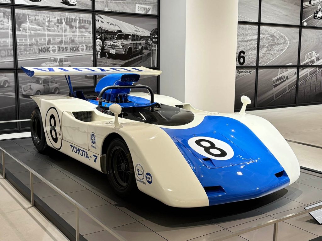 トヨタ・7