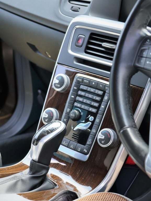 ボルボ V60 クロスカントリー 画像5