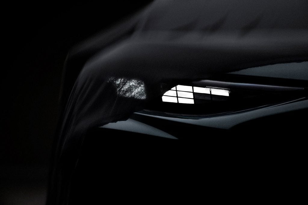 新型Q3のティザー写真 画像2