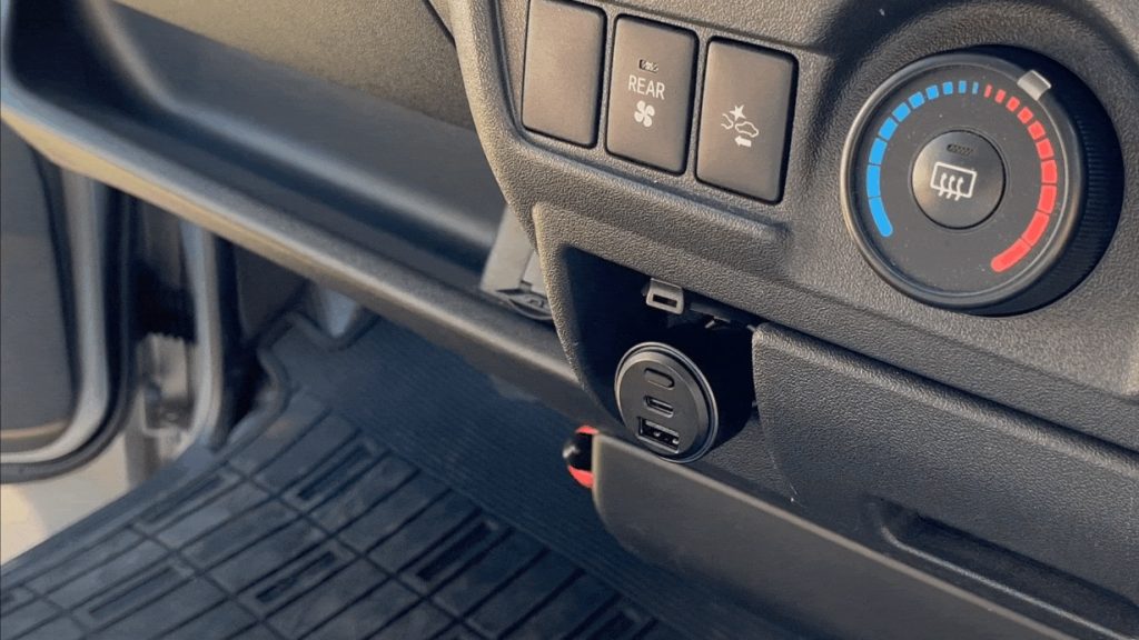 Boomtag Car Charger 画像3