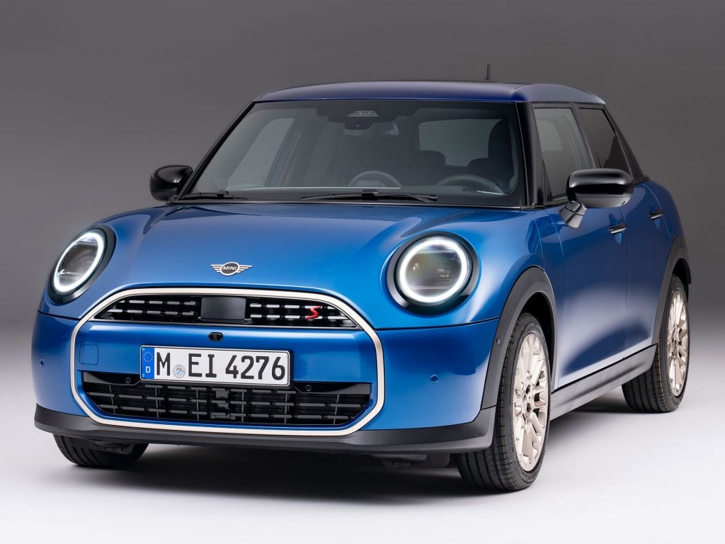 MINI 現行型 ミニ クーパー（5ドア）