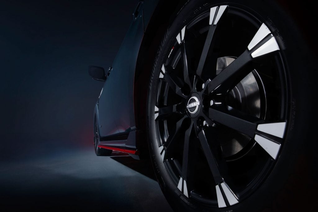 日産 パトロールNISMO 画像13