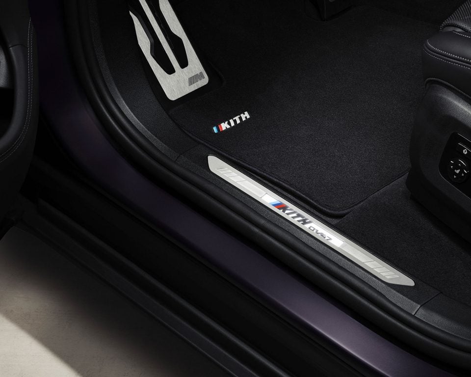 BMW XM by Kith 画像9