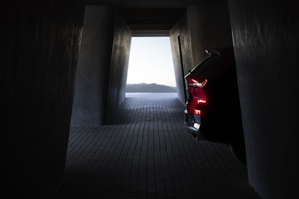 マツダ 新型CX-5のティザー写真 3