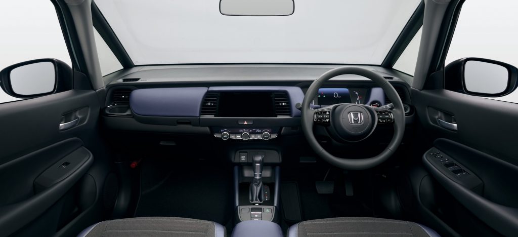 ホンダ フィット e:HEV クロスター インテリア