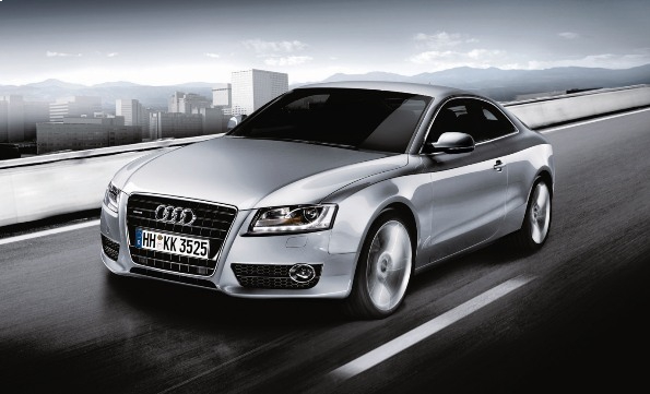 アウディ A5(8T)