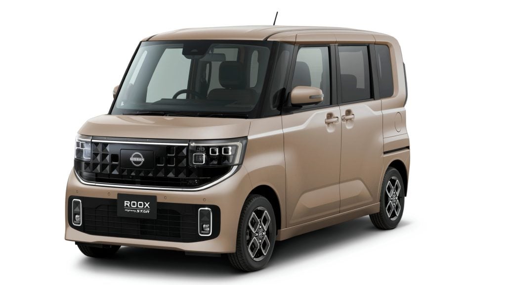 日産 新型 ルークス シナモンラテ