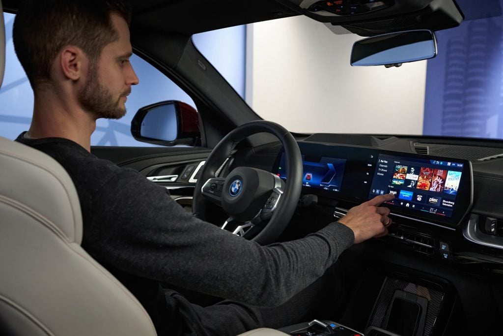 BMW MINI 動画配信サービス1