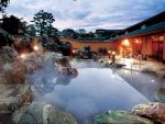 奇石が織りなす美観にも注目「金太郎温泉」の大浴殿【こだわりの宿30選】