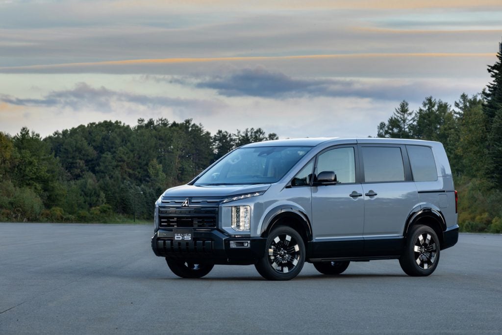 三菱 デリカD:5 画像１