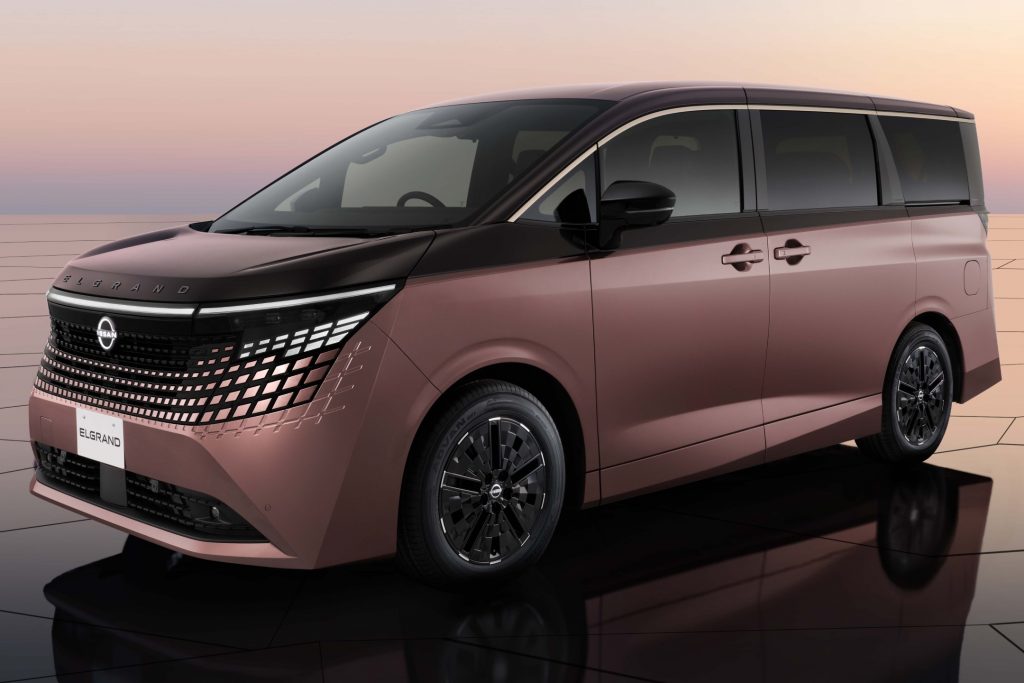 日産 新型 エルグランド 画像1