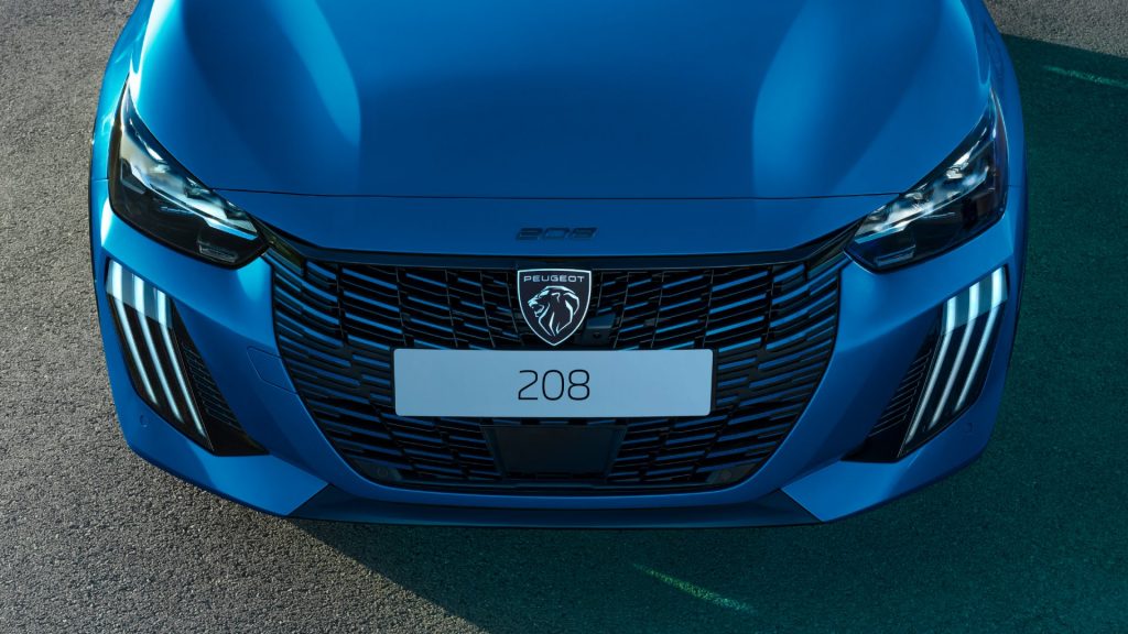 プジョー 208 GT ハイブリッド 画像4