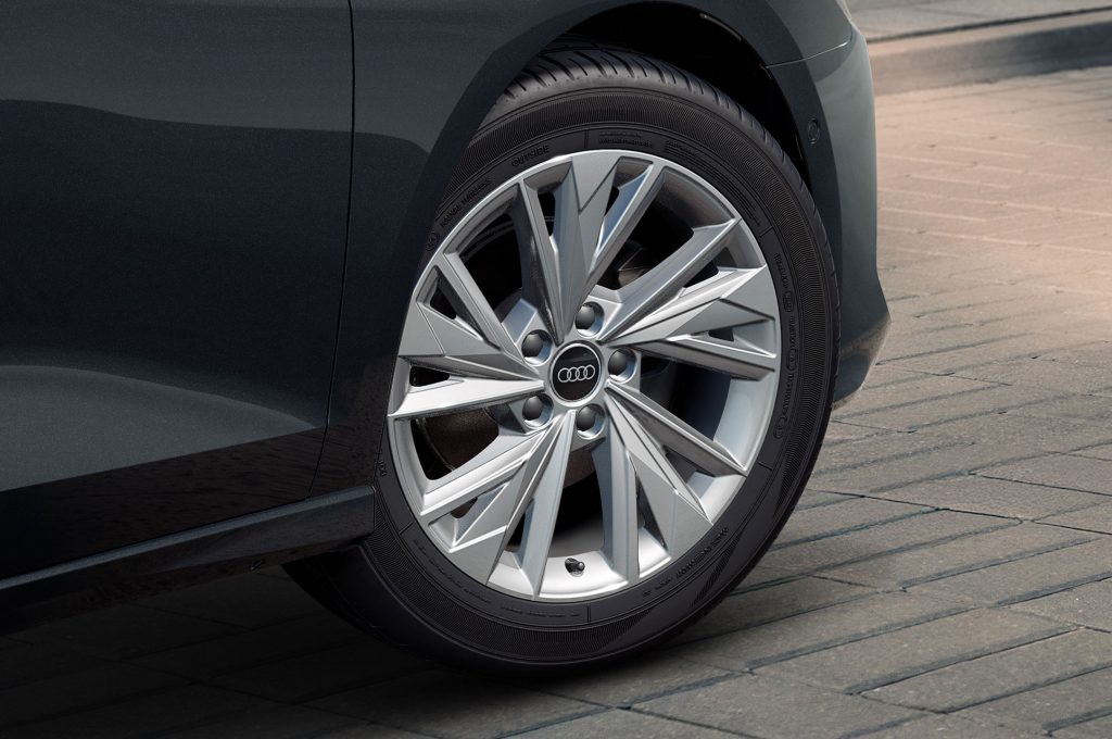 「A3 Sportback urban style edition（A3 スポーツバック アーバン スタイル エディション）」画像4